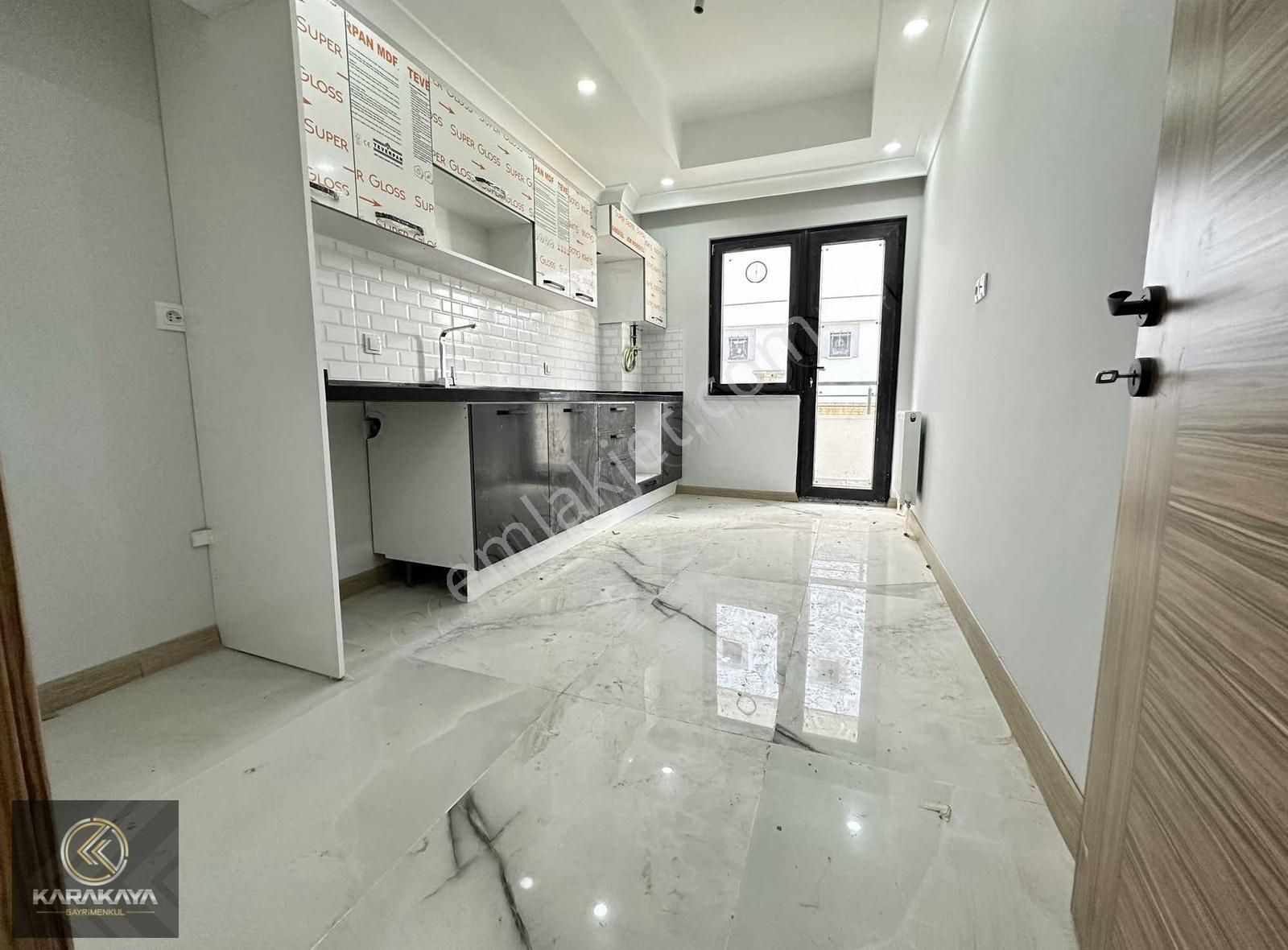 Darıca Piri Reis Satılık Daire TUZLA CADDESİ ÜZERİ 2+1 100M² YÜKSEK GİRİŞ KUPON DAİRE GENİŞ