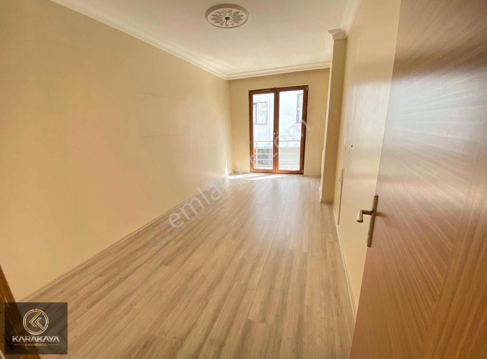 Darıca Sırasöğütler Satılık Daire SIRASÖĞÜTLER MAH KELEPİR 2+1 90m2 ARAKAT ACİL FIRSAT DAİRE