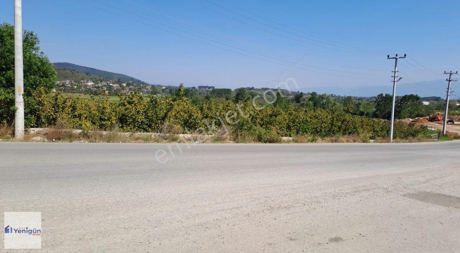 Cumayeri Yaka Satılık Konut İmarlı YENİGÜN EMLAK'tan YAKA MAHALLESİNDE KONUT İMARLI SATILIK ARSA