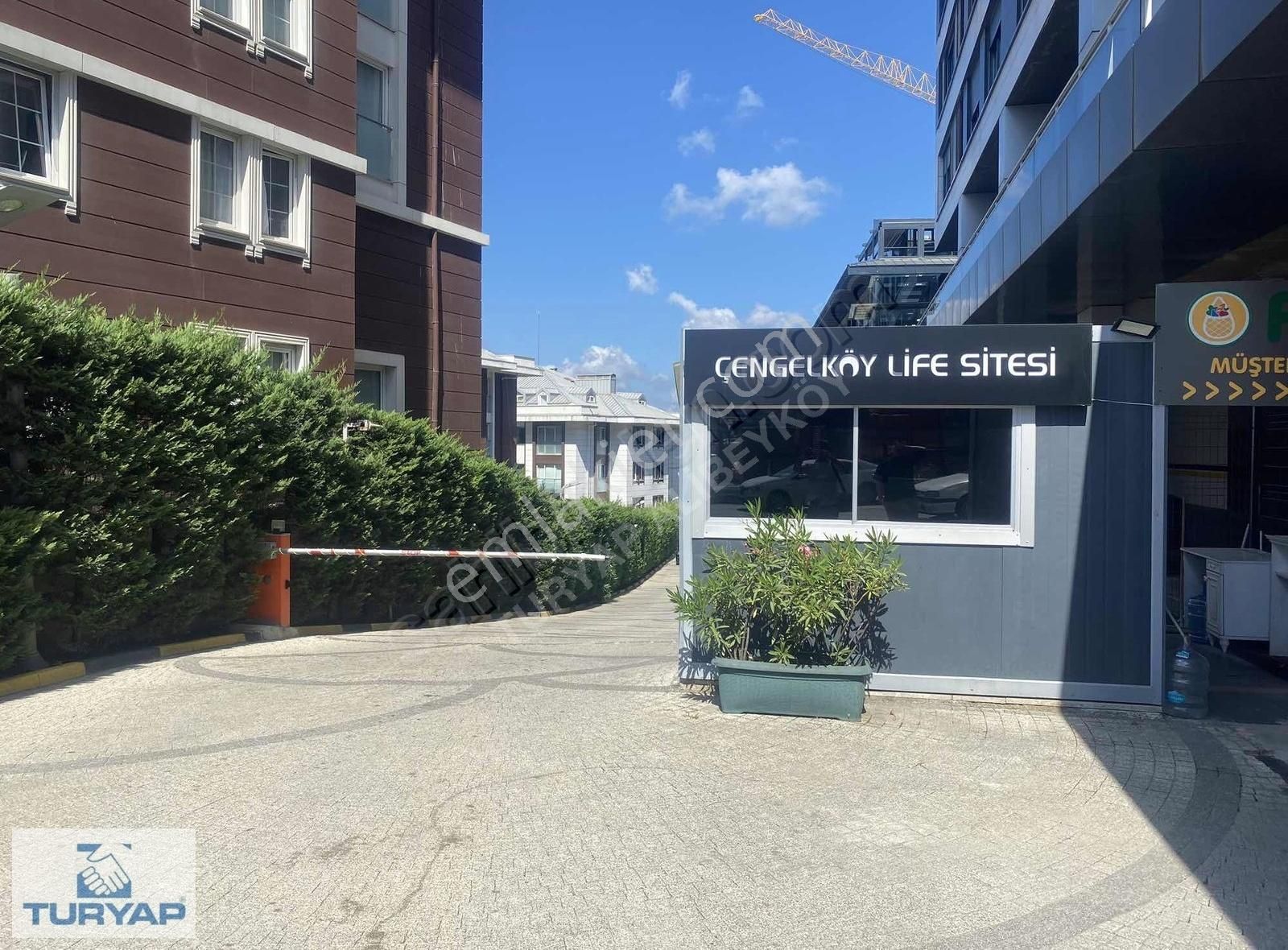 Üsküdar Bahçelievler Satılık Daire TURYAP'TAN ÇENGELKÖY LİFE EVLERİNDE 6+1 200M2 SATILIK LOFT DAİRE