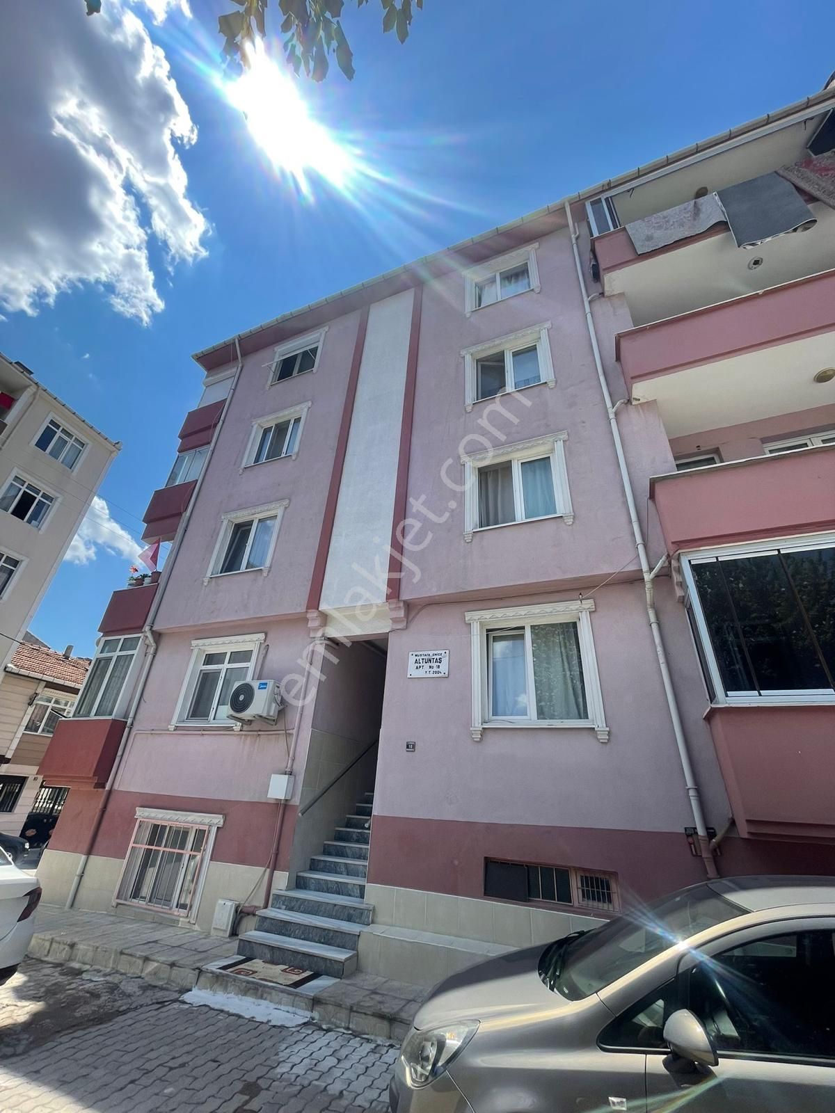 Edirne Merkez Nişancıpaşa Kiralık Daire  EDİRNE MERKEZ NİŞANCIPAŞA MAHALLESİNDE KİRALIK 2+1 DAİRE