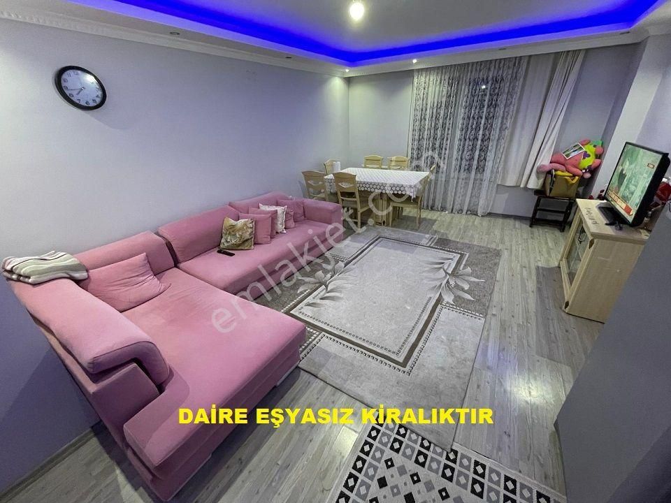 Beylikdüzü Yakuplu Kiralık Daire Yakupluda Metrobüse 5 Dk Yürüme Mesafesinde 2+1=100m2 Arakat