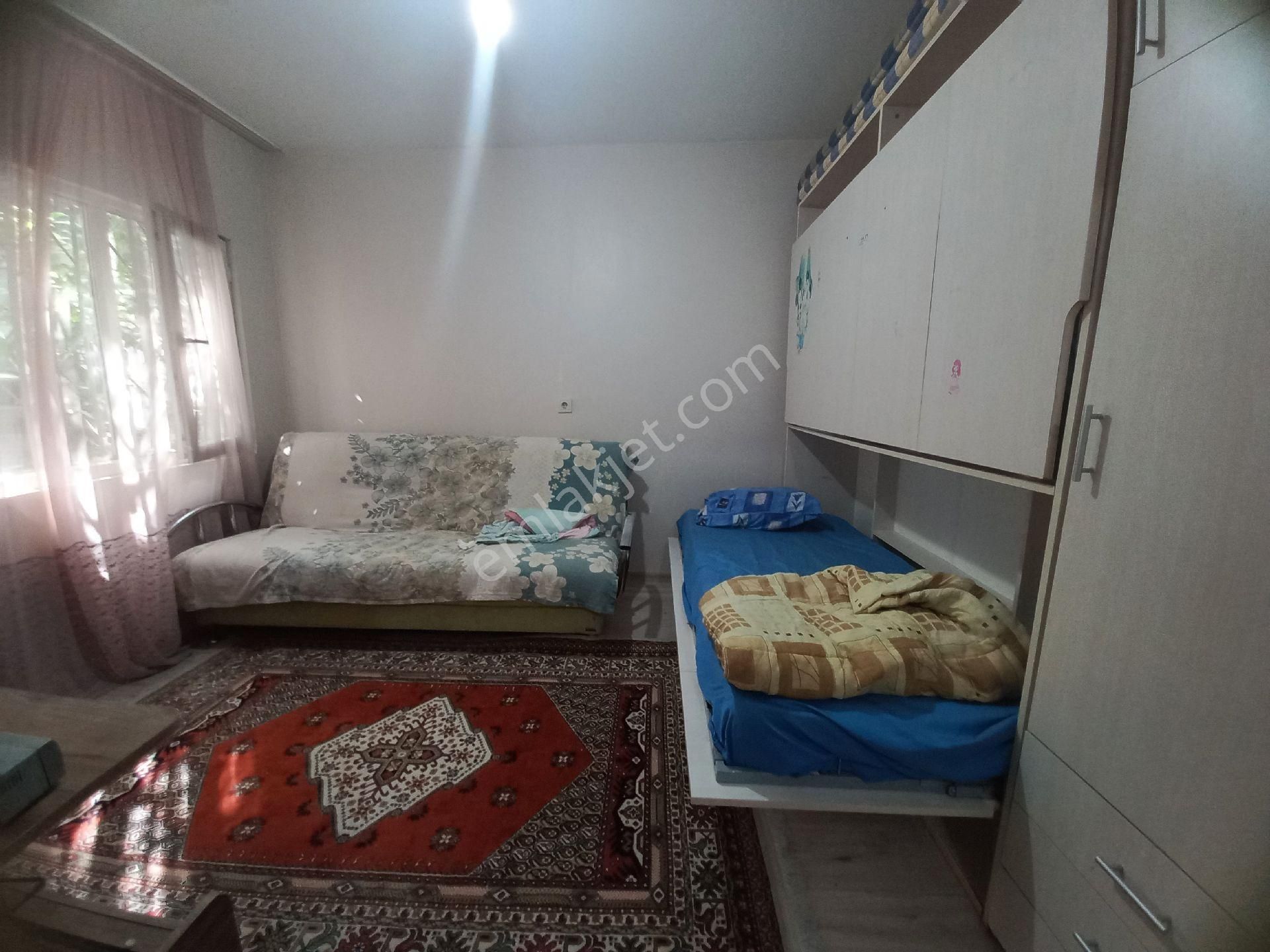 Küçükçekmece Beşyol Kiralık Daire Beşyol Metrobüs durağına yakın kiralık 1+0 daire