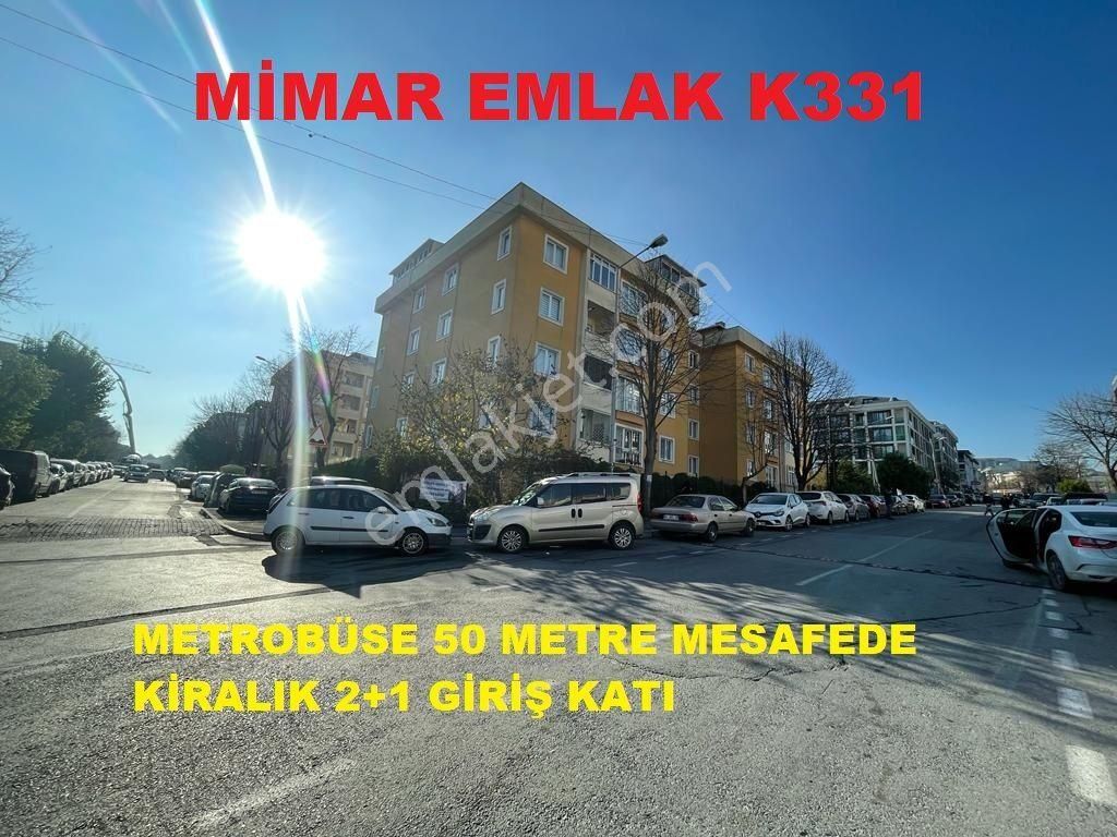 Beylikdüzü Yakuplu Kiralık Daire Beylikdüzü Yakuplu Mahallesinde Metrobüse 3 Dk Bent Sitesi 2+1