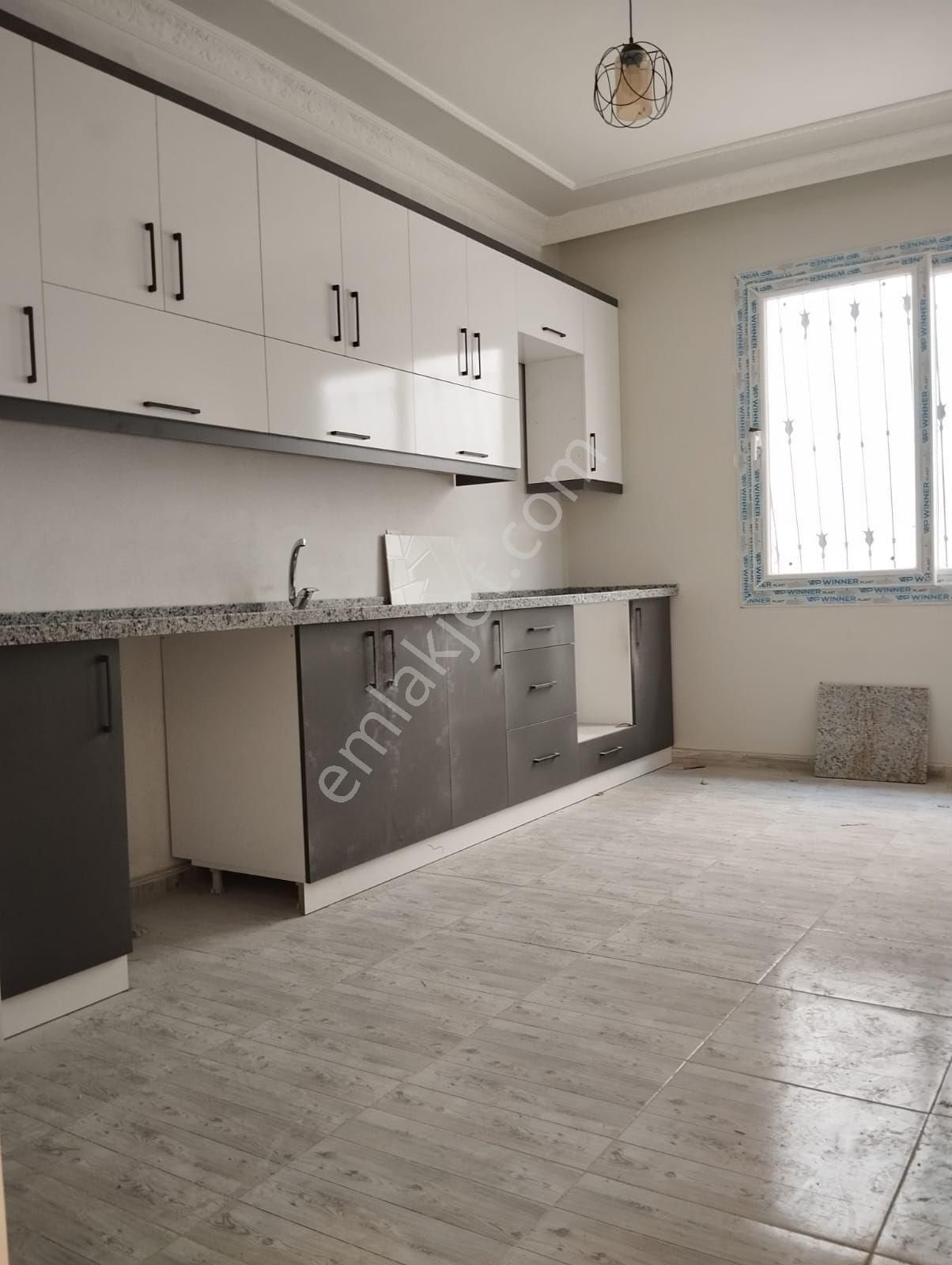 Seyhan Gülbahçesi Satılık Daire SEYHAN GÜLBAHÇESİ MAHALLESİNDE 3+1 Ç.BANYO SIFIR MÜSTAKİL EV