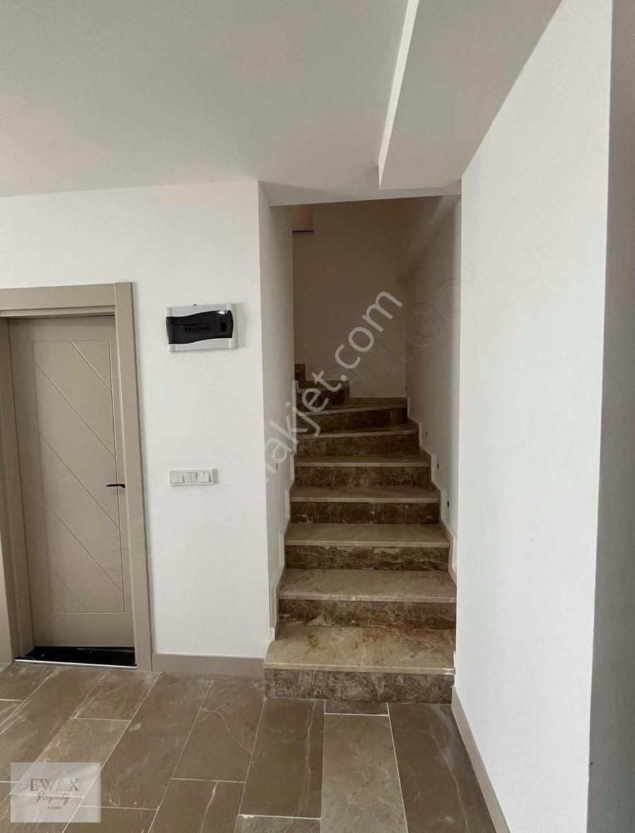 Ewax Property'den Lüx Eşyalı 1 + 1 Dublex - Görsel 8
