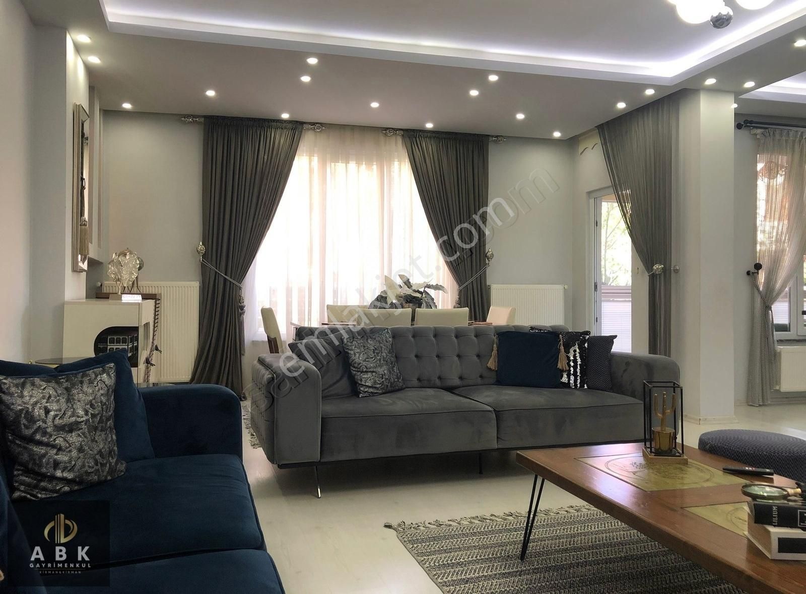 Ünye Çamurlu Satılık Daire CUMHURİYET İLKOKULUNUN ARKASINDA 3+1 SATILIK DAİRE