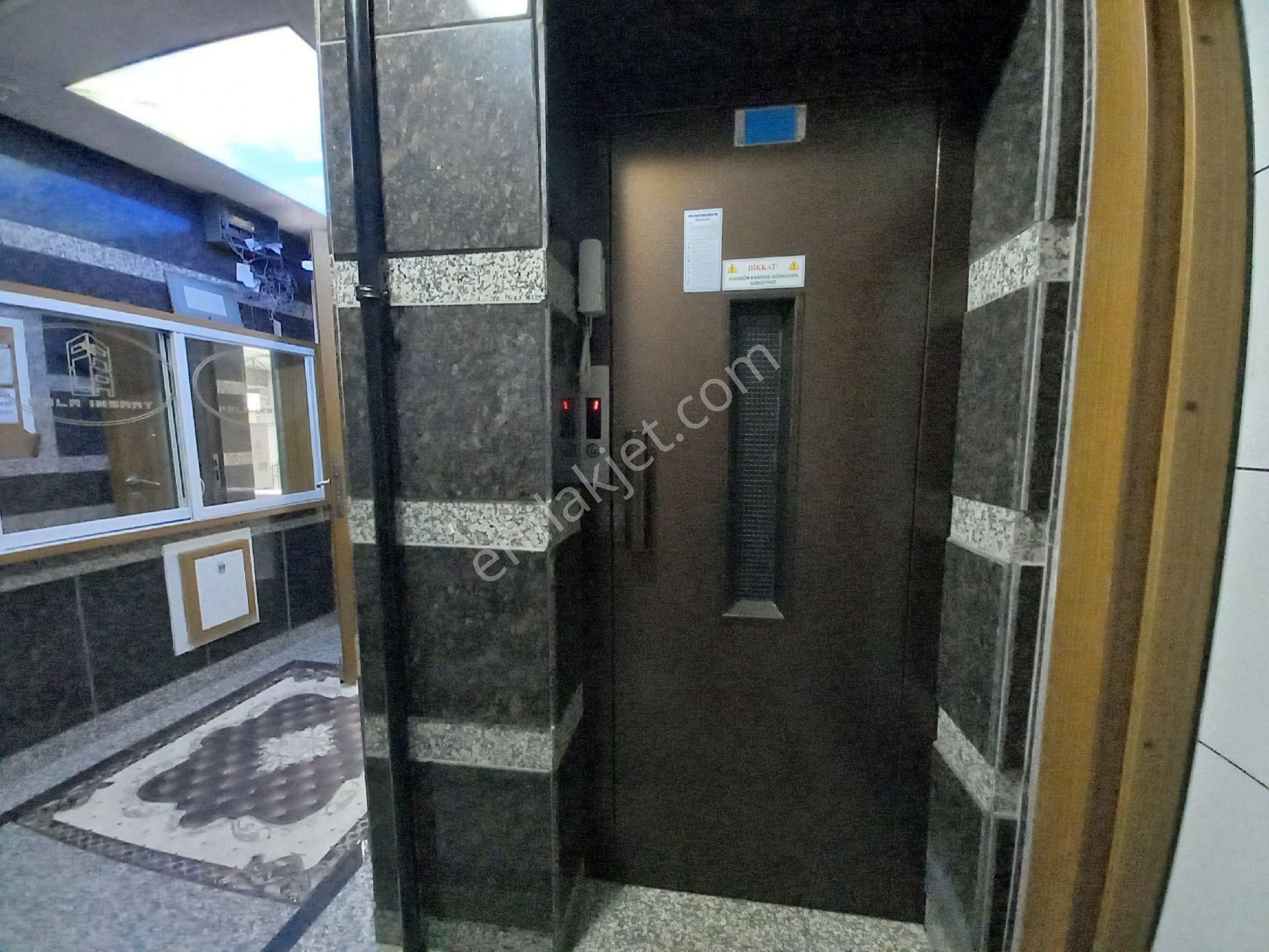 Bahçelievler Yenibosna Zafer Mah Satılık Daire Kat. 1.2+1 - Görsel 31