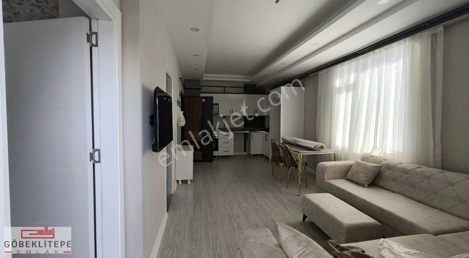 Karaköprü Seyrantepe Kiralık Daire Göbeklitepe Emlak'tan Seyrantepe'de Eşyalı Kiralık 1+1 Daire