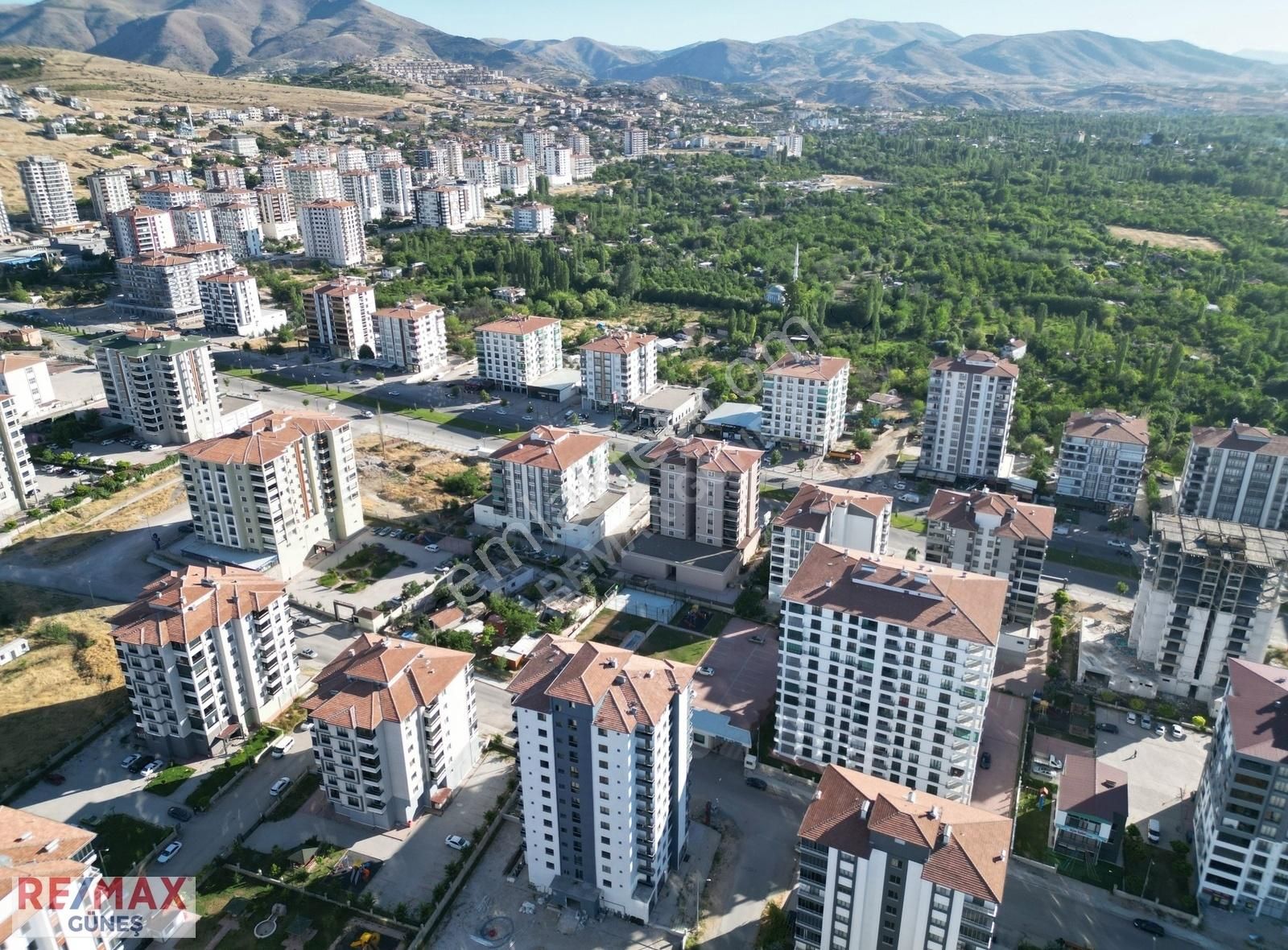 Yeşilyurt Tecde Satılık Daire TECDE'DE SIFIR REMAX GÜNEŞ'TEN 4.5+1 LÜX DAİRELER