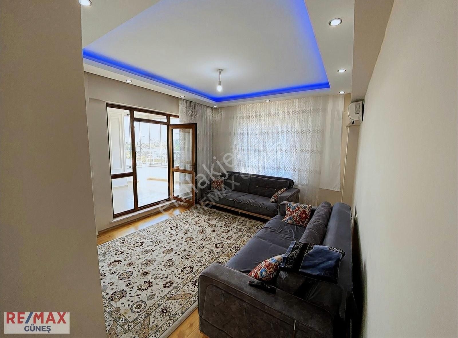 Yeşilyurt Çilesiz Satılık Daire Çilesizde 4+1 Site içerisinde Remax Güneşten Satılık Daire