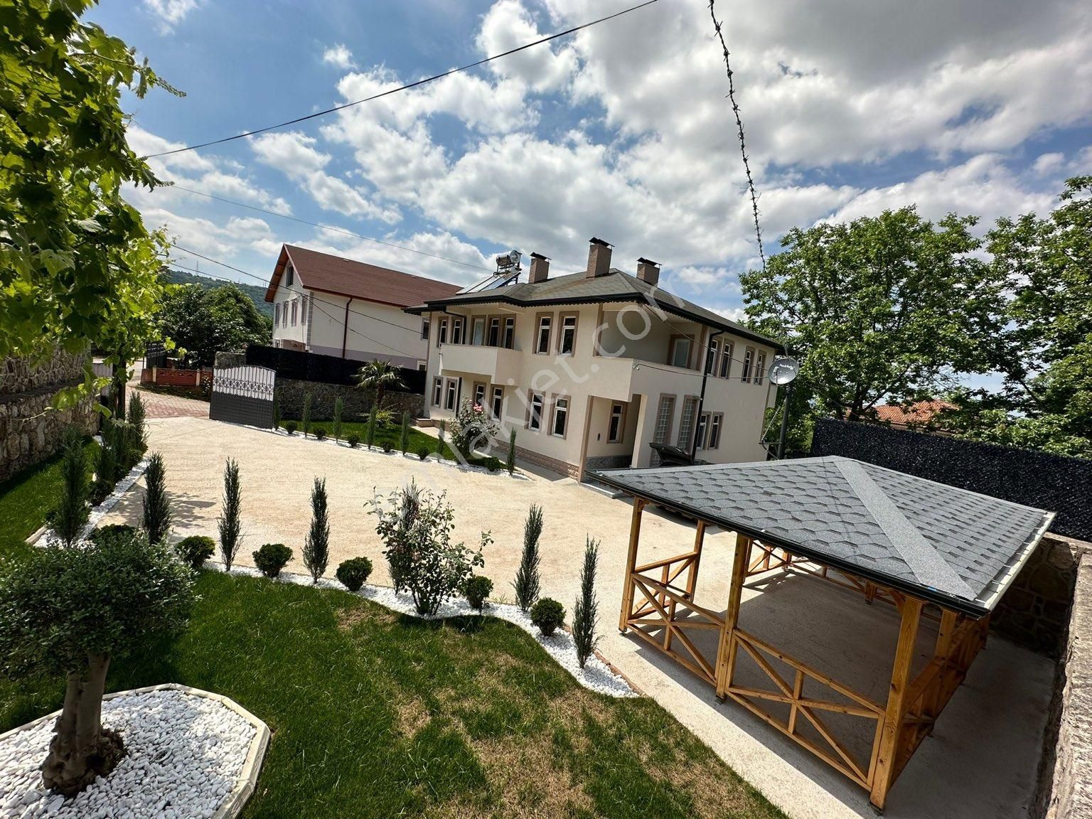 Kartepe Suadiye Satılık Villa /30 imarlı müstakil villa ormana sıfır