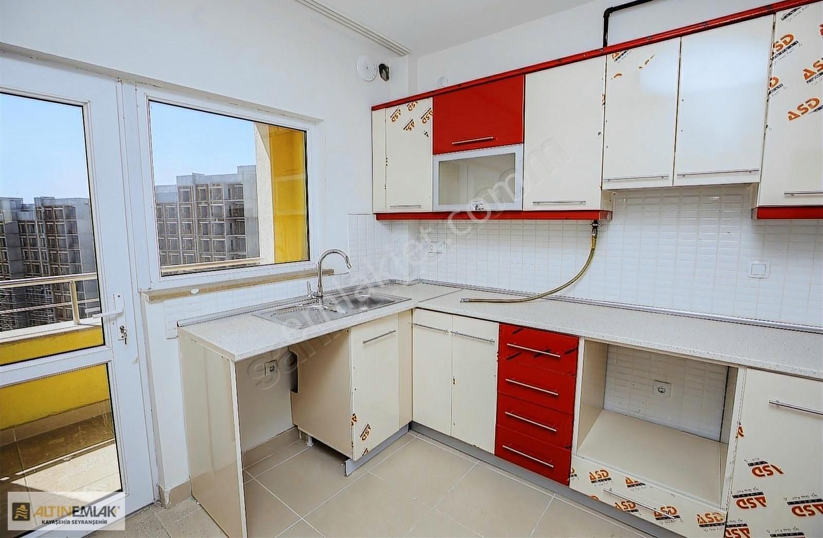 Başakşehir Kayabaşı Satılık Daire KAYAŞEHİR 18 BÖLGE 2+1 SATILIK ARA KAT DAİRE.4.320.000