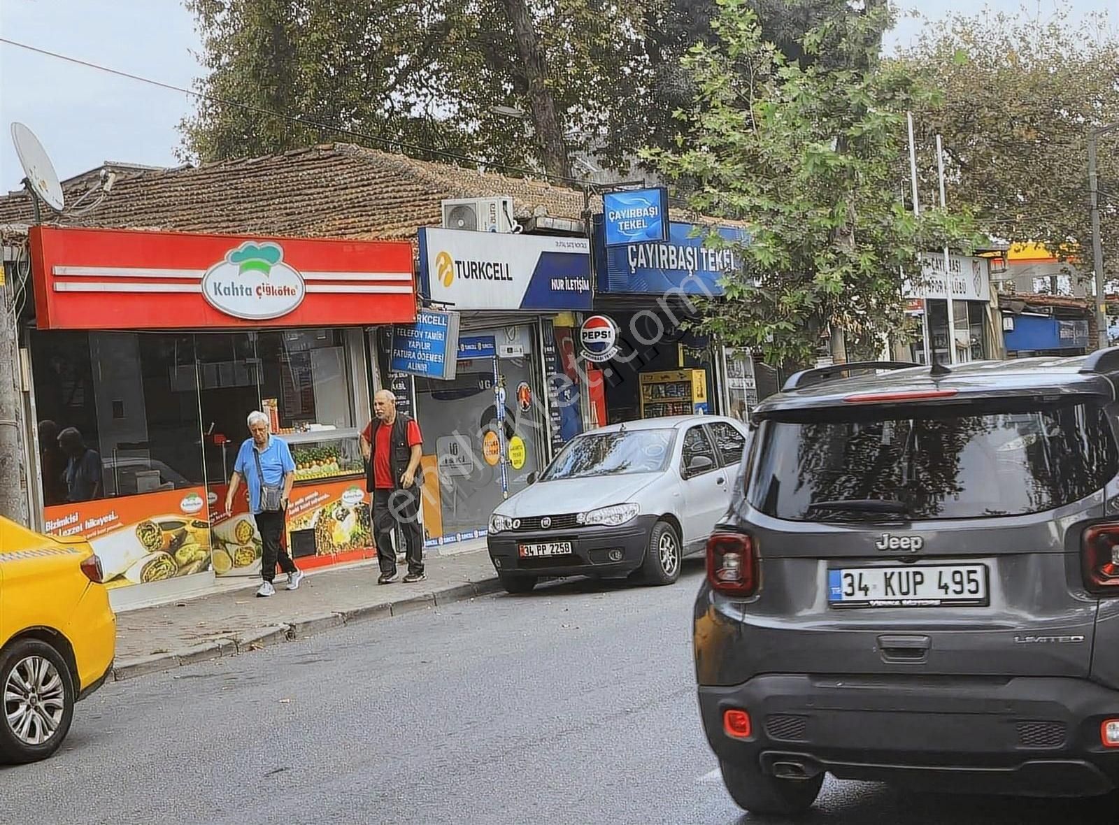 Sarıyer Çayırbaşı Kiralık Dükkan & Mağaza Sarıyer Çayırbaşı merkezde kiralık markete uygun işyeri