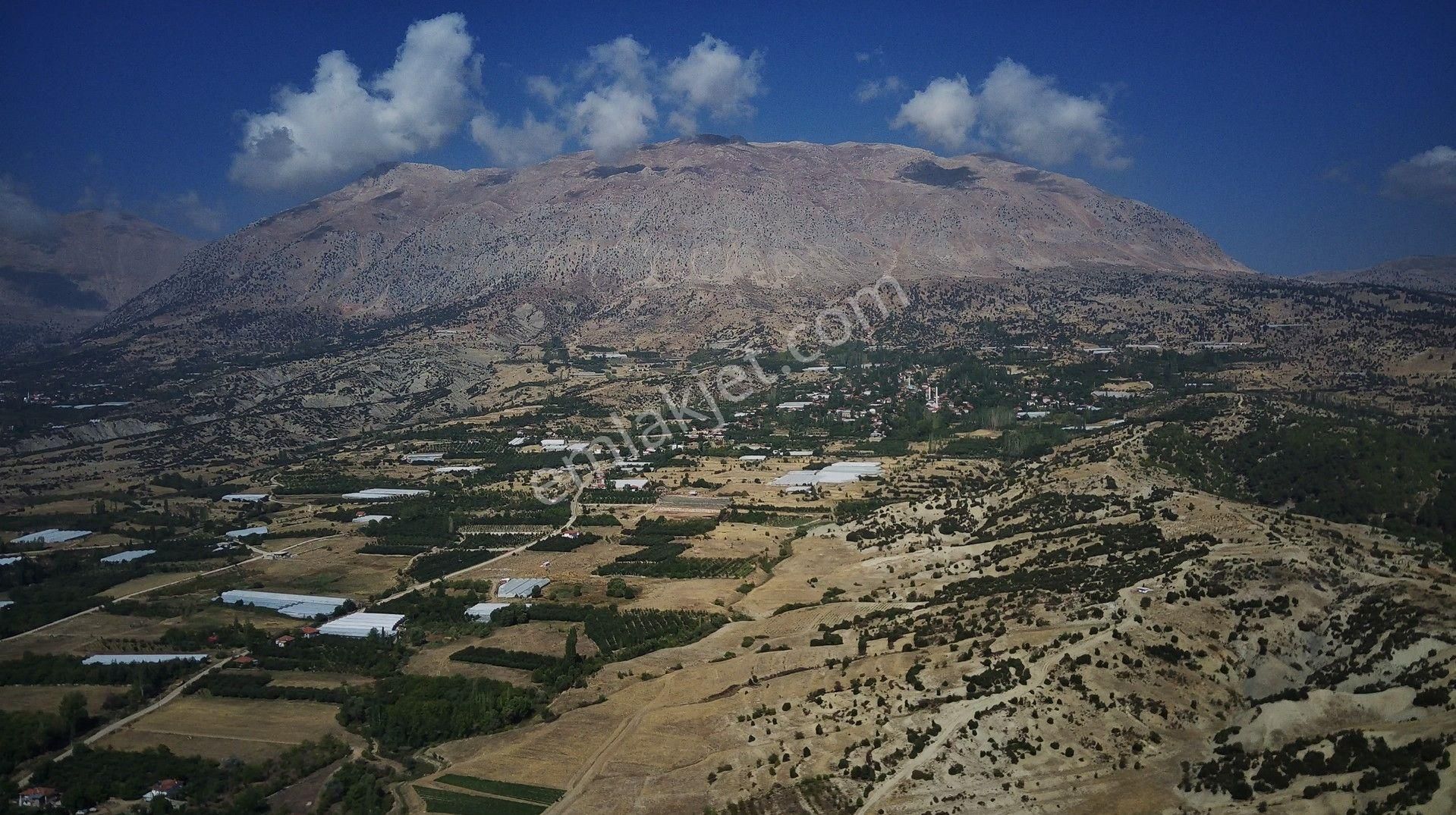 Kaş Yaylakılınçlı Satılık Tarla Dünyaca Ünlü Plajlara Yakın-kaş Tapu-1846m2 Fırsat Kelepir Tarla