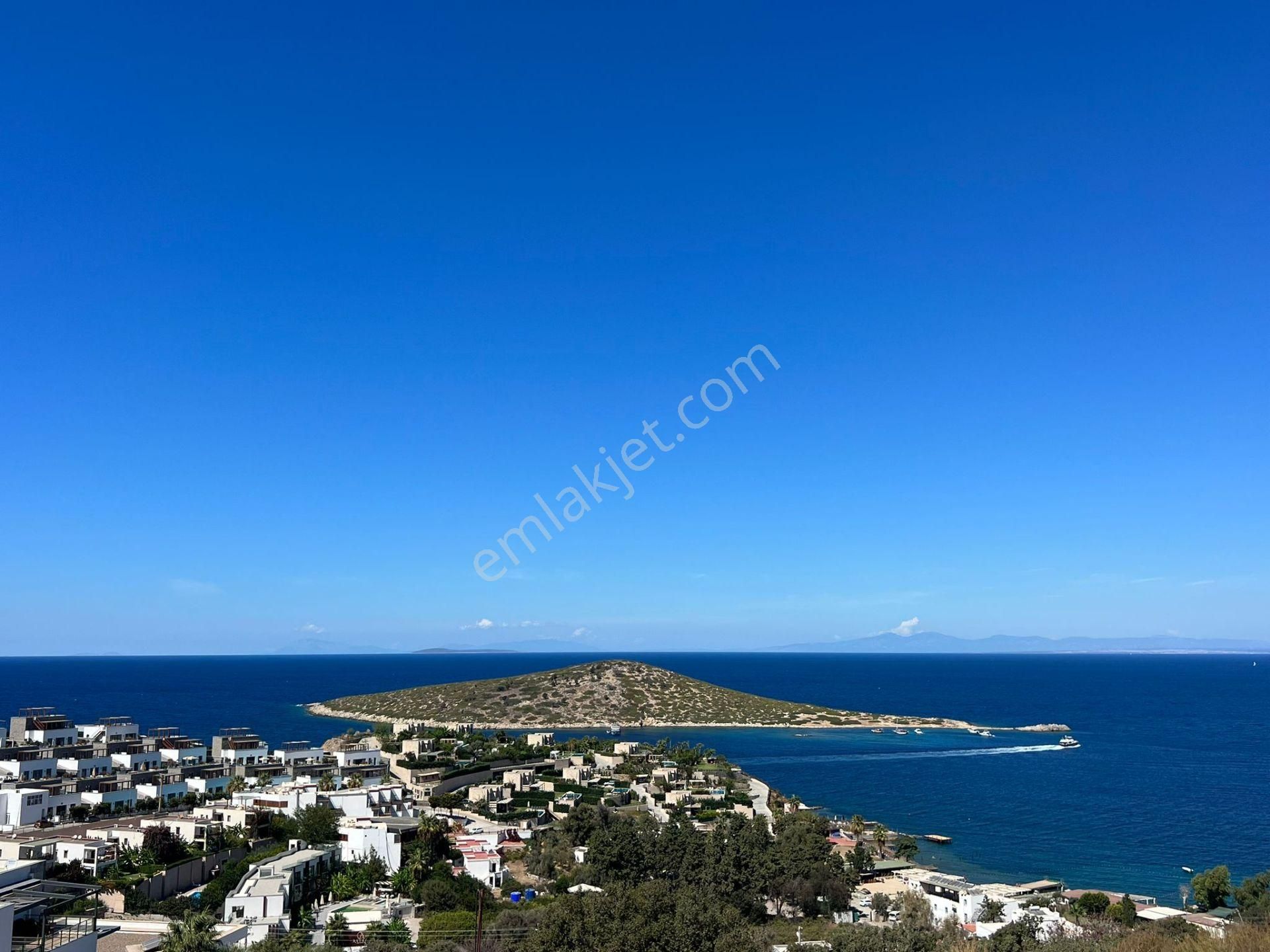 Bodrum Yalıkavak Satılık Villa  Yalıkavak Koyunbaba'da Satılık Deniz Manzaralı 6+1 Villa