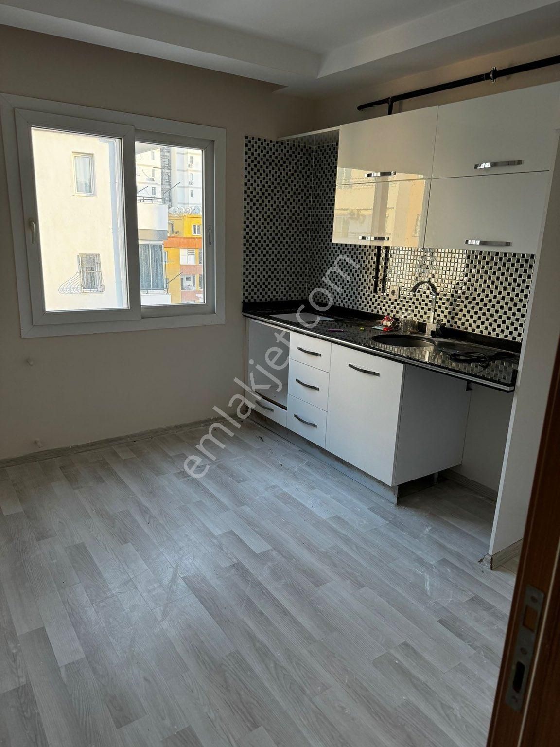 Seyhan Tellidere Kiralık Daire MAVİ BULVAR' DA 3+1 KİRALIK DAİRE 