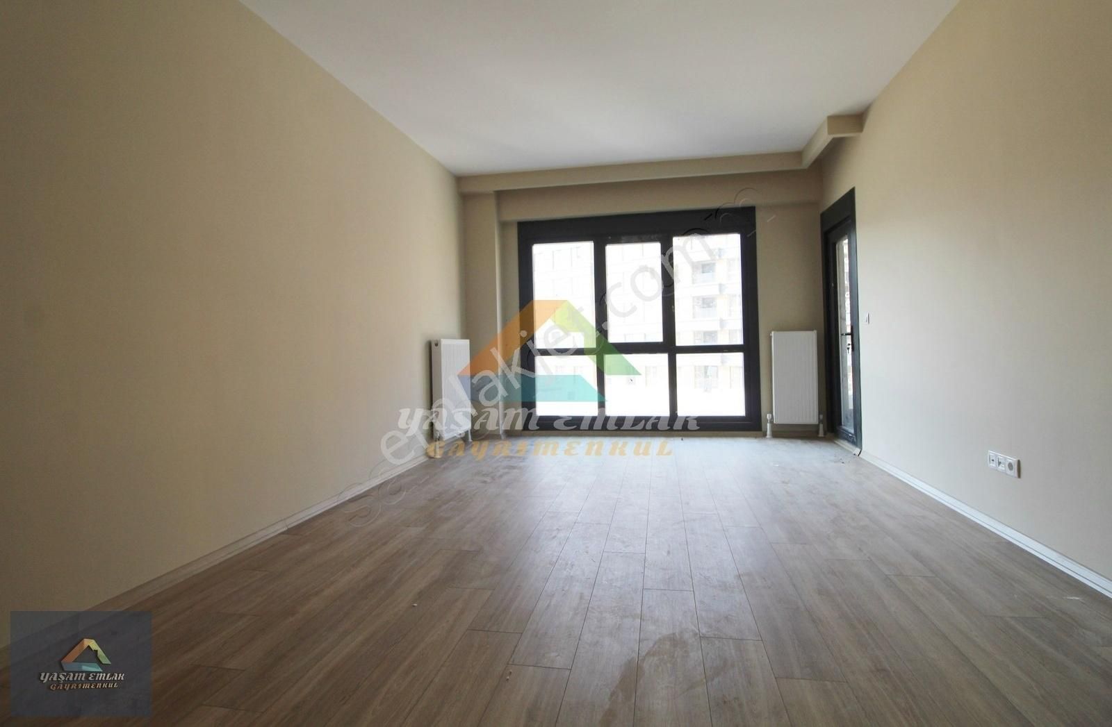 Pendik Kurtköy Kiralık Daire YAŞAM'DAN KURTKÖY 360 SUİTES HAVUZLU BALKONLU KİRALIK 3+1 DAİRE