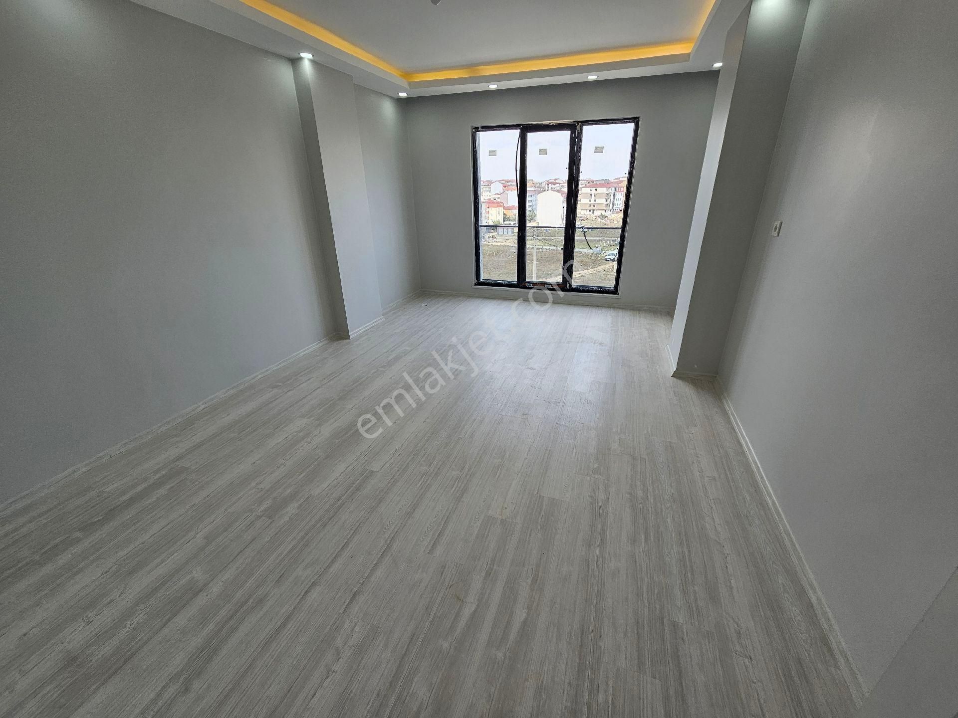 Kapaklı Atatürk Kiralık Daire Atatürk mahallesi ÖN CEPHE SIFIR 2+1 