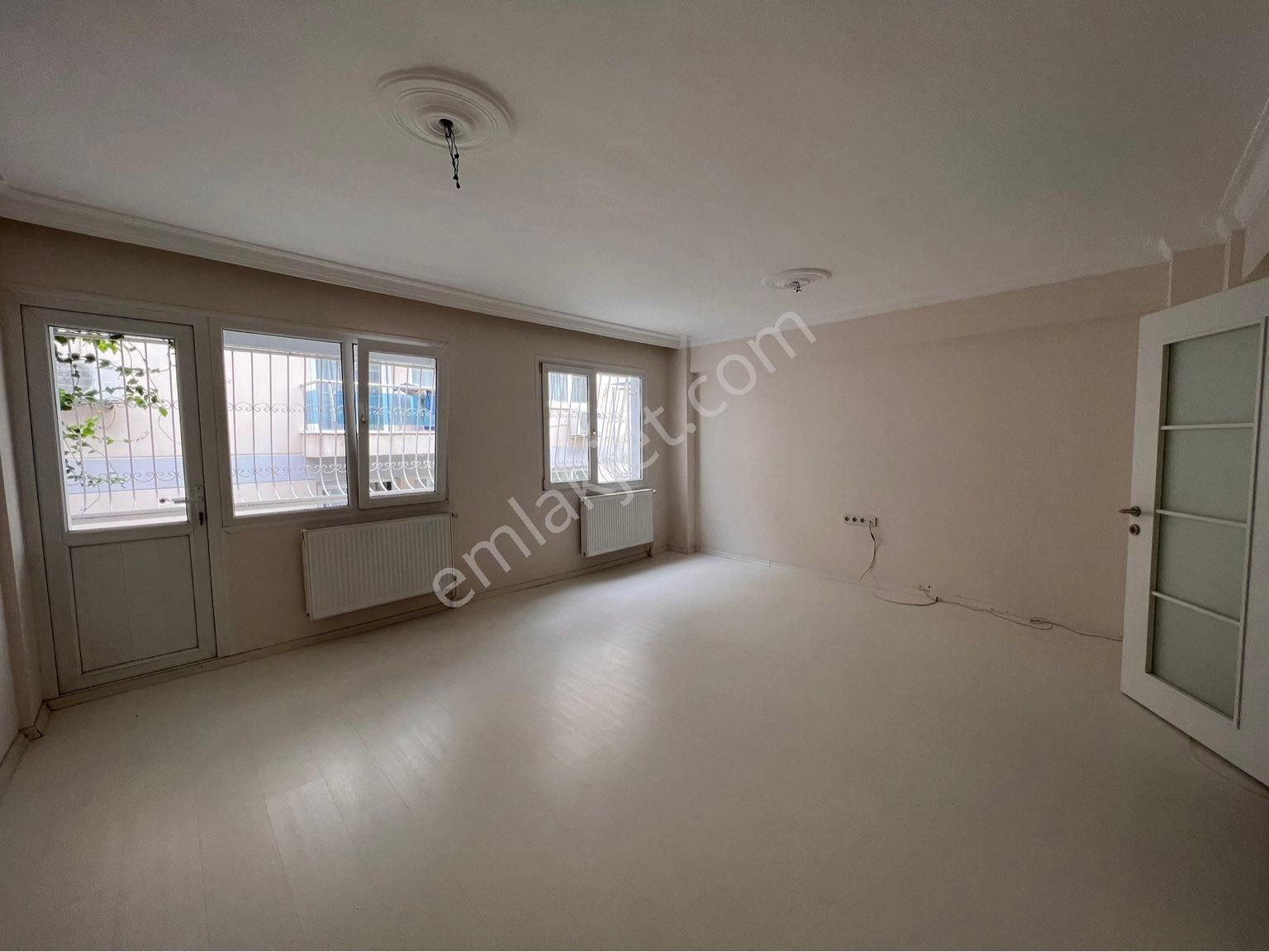 Buca Kozağaç Satılık Daire  BUCA ÇEVİKBİR MEYDAN YAKINI 2+1 115M2 DGAZLI MASRAFSIZ SATILIK DAİRE 