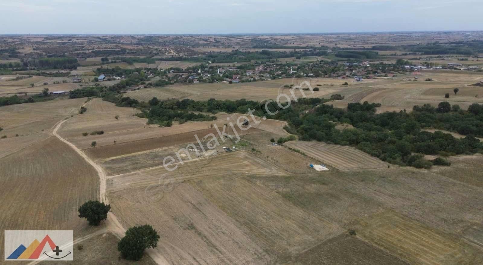 Kırklareli Merkez Koyunbaba Köyü Satılık Bağ & Bahçe ** Koyunbabada Satılık 900 m 2 Arazi **