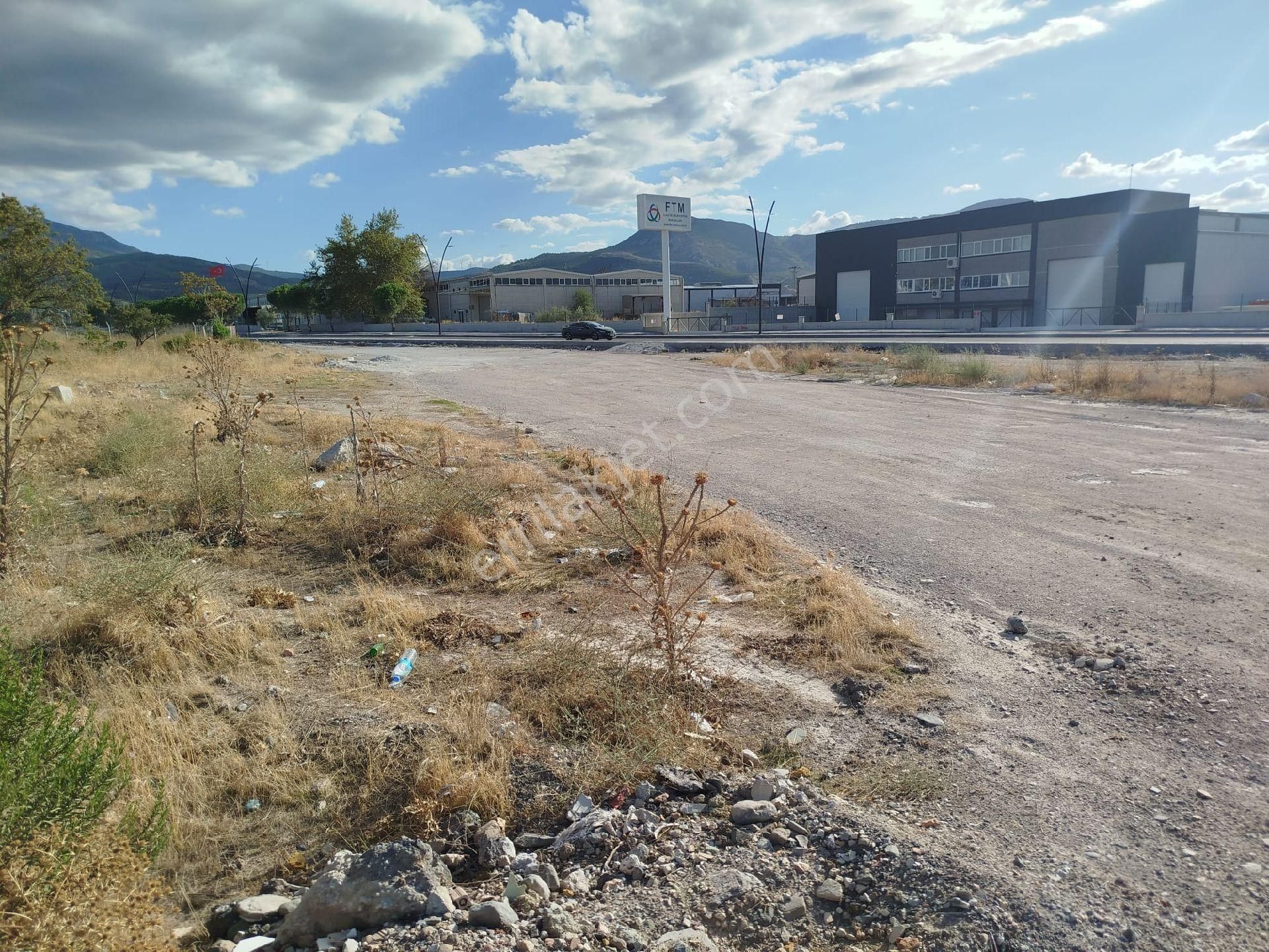 Kiralık arsa