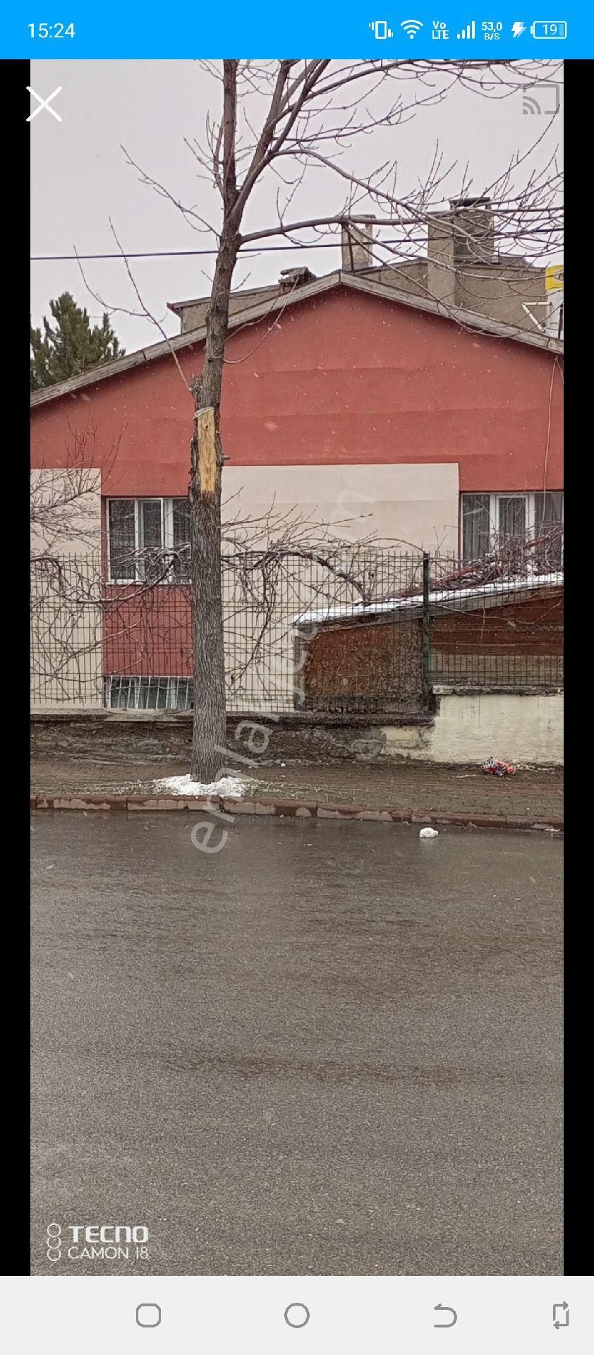 Sivas Merkez Fatih Mahallesi'nde Satılık Bahçeli 2 Katlı Ev - Görsel 17
