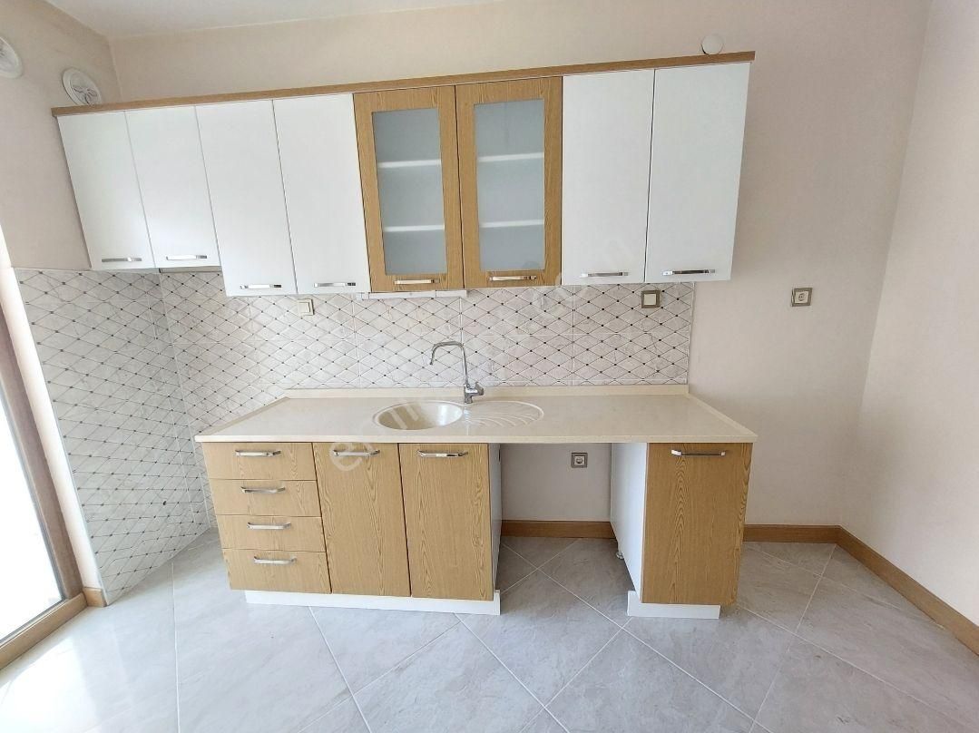 Yomra Gürsel Satılık Daire TRABZON YOMRA SATILIK DAİRE 