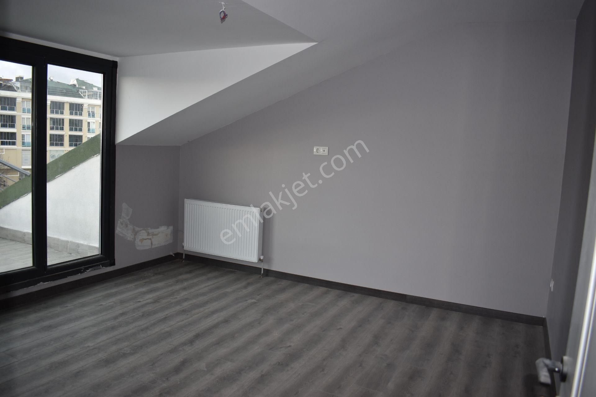 Büyükçekmece Fatih Mah Deniz Manzaralı Lüx Sitede Sıfır 4+2 Dubleks - Görsel 34