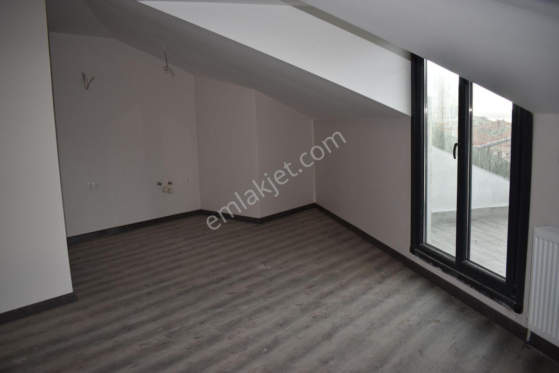 Büyükçekmece Fatih Mah Deniz Manzaralı Lüx Sitede Sıfır 4+2 Dubleks - Görsel 24