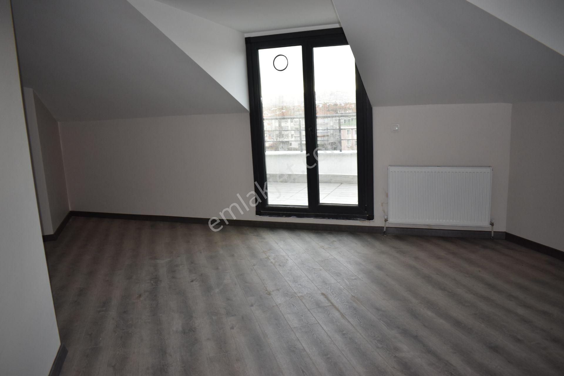 Büyükçekmece Fatih Mah Deniz Manzaralı Lüx Sitede Sıfır 4+2 Dubleks - Görsel 22
