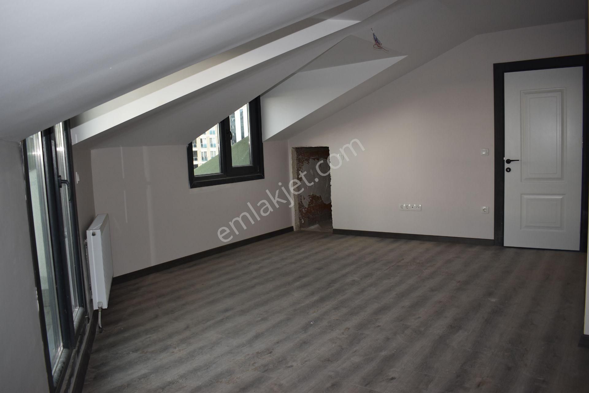 Büyükçekmece Fatih Mah Deniz Manzaralı Lüx Sitede Sıfır 4+2 Dubleks - Görsel 26