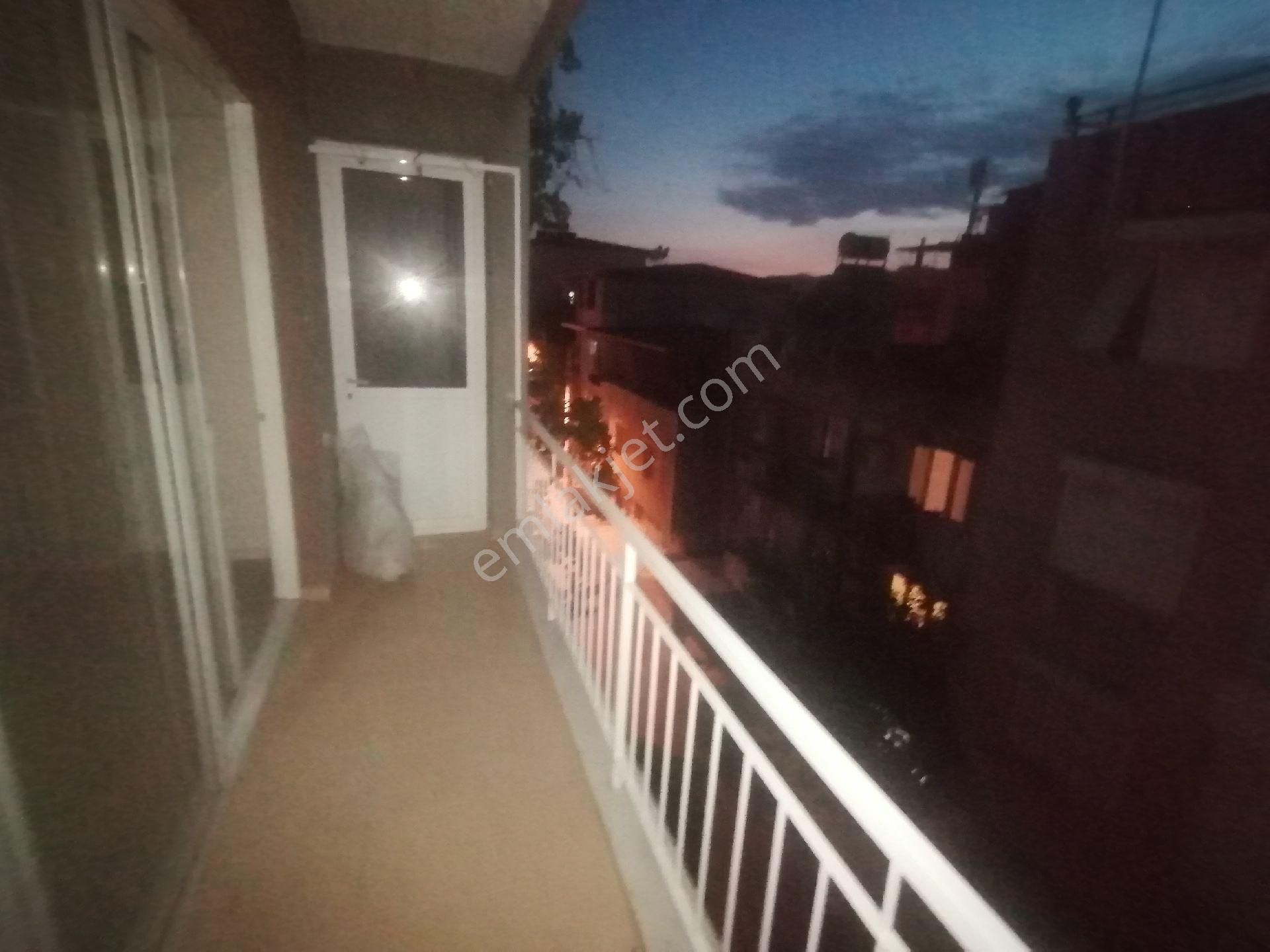 Buca Yenigün Kiralık Daire İZMİR BUCA YENİGÜN MAHALLESİ 2+1 KİRALIK DAİRE 