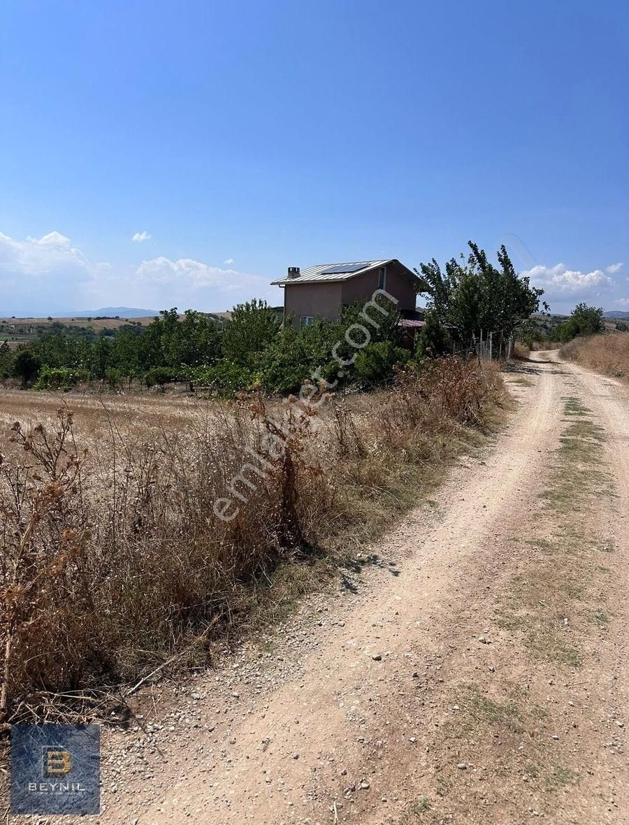 Yenişehir Kozdere Satılık Tarla Beynil'den Yenişehir Kozdere'de Kadastrol Yola Cephe Tarla