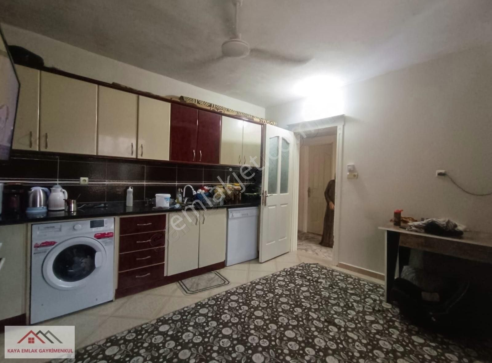 Şahinbey Deniz Satılık Daire DENİZ MAH. TERAS KAT 160 M² HAVADAR YERDE