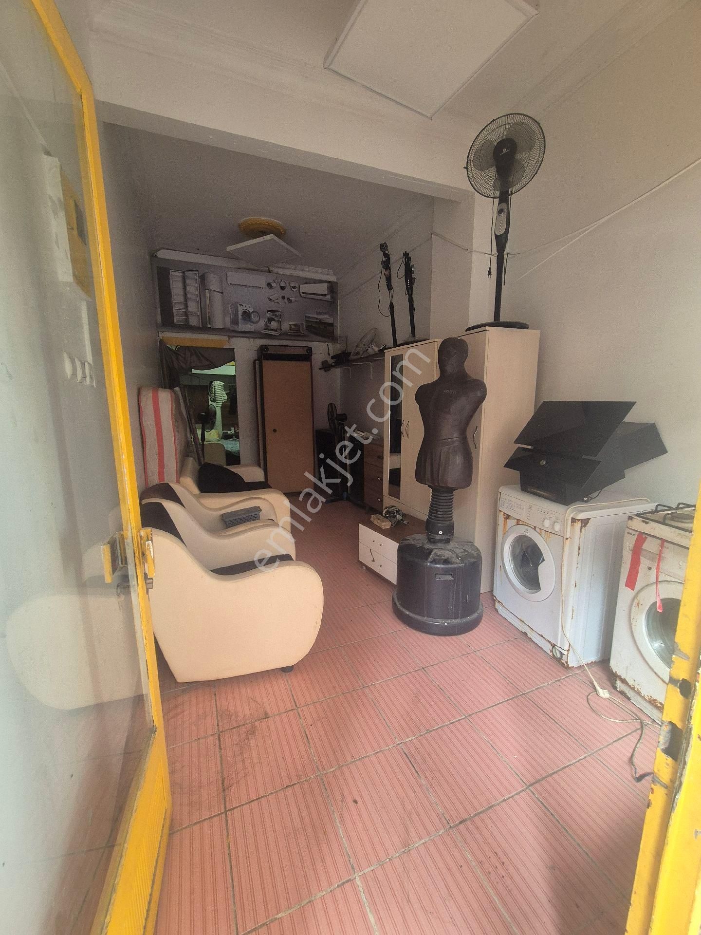 Bahçelievler Şirinevler'de Satılık 85 Metrekare Dükkan - Görsel 2