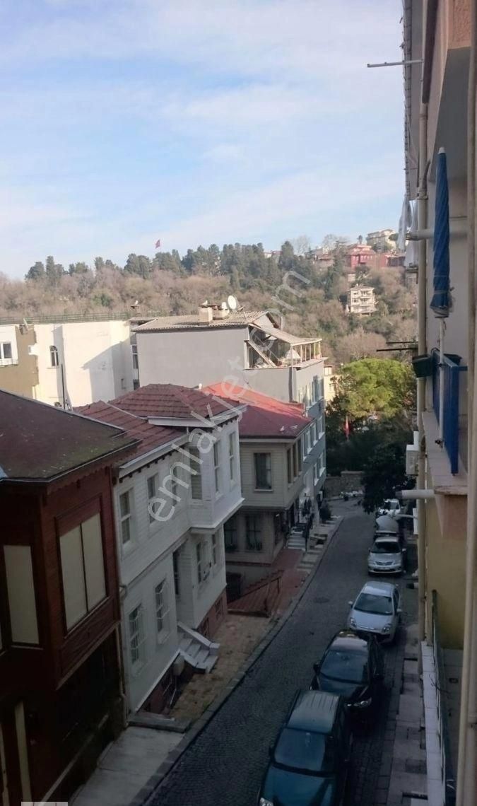 Üsküdar Kuzguncuk Satılık Daire Kuzguncuk'ta Satılık 2+1 Daire