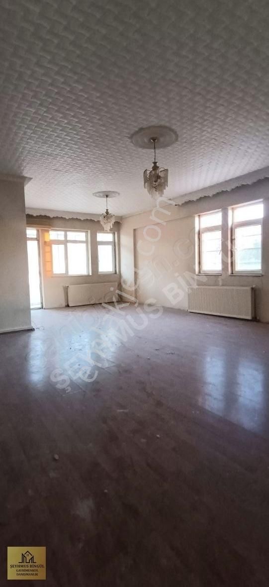 Artuklu Yenişehir Kiralık Daire Merkezi konumda kiralık 3+1