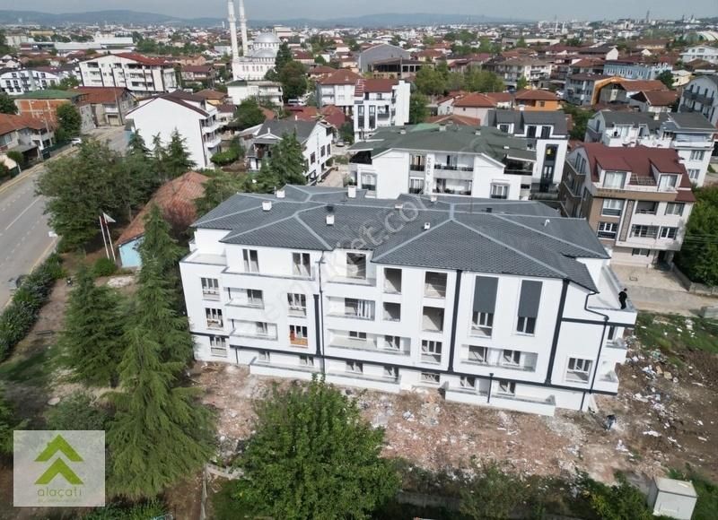 Kartepe Köseköy Satılık Daire KÖSEKÖY MAH. 4+1 EĞİMSİZ/EBEVEYN B/KİLER/GİYİNME DOLAPLI DUBLEKS