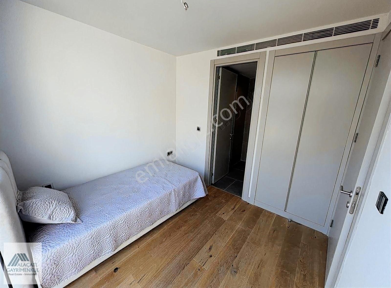 Alaçatı Gayrimenkulden İnvictus Sunset Ilıca Projesinden Satılık Villa - Görsel 21