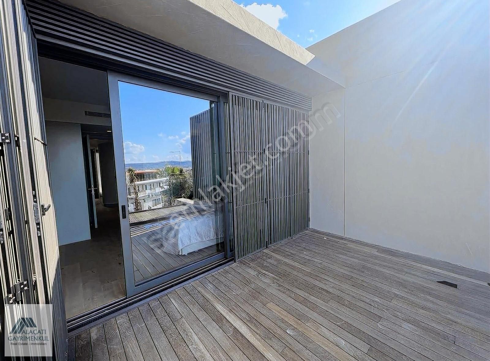 Alaçatı Gayrimenkulden İnvictus Sunset Ilıca Projesinden Satılık Villa - Görsel 9