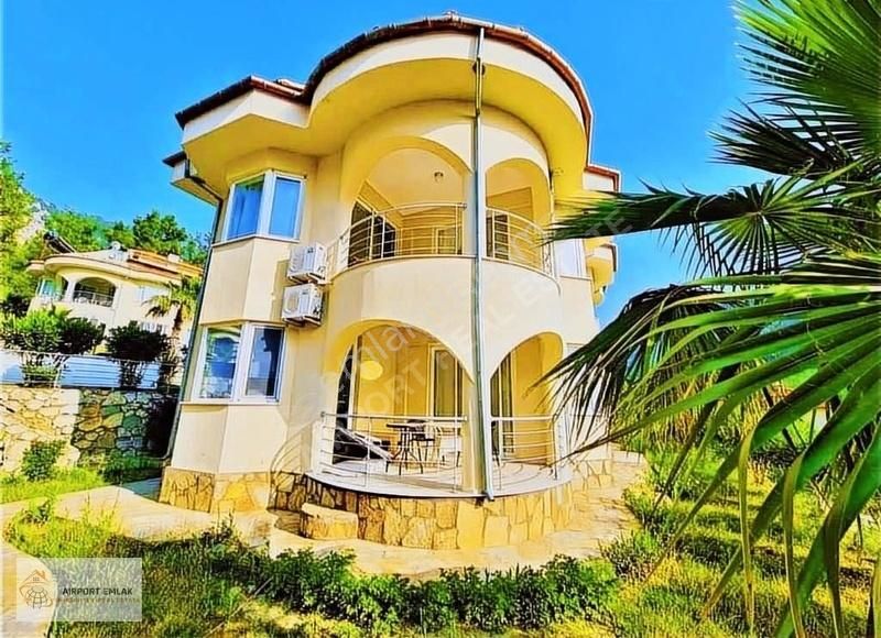 Dalaman Atakent Kiralık Villa AİRPORT EMLAKTAN AKKAYADA GÖL MANZARALI KİRALIK VİLLA