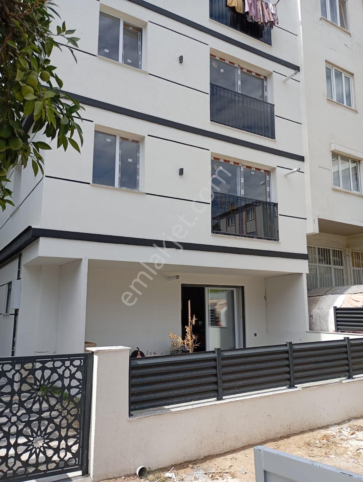 Efeler Girne Satılık Daire  KRİSTAL EGE GAYRİMENKUL GİRNE MH. 1+1 SATILIK