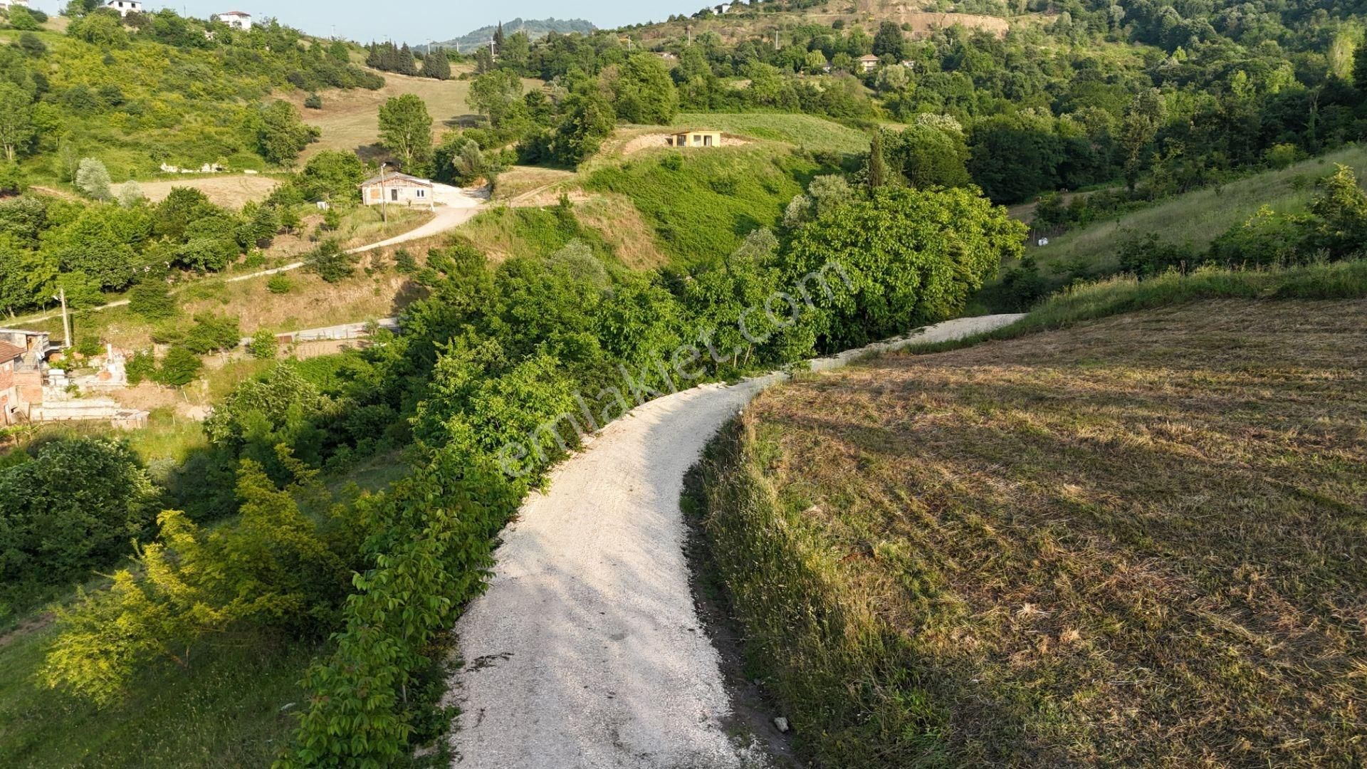 Başiskele Barbaros Satılık Konut İmarlı ALTIN EMLAK’tan BAŞİSKELE BARBAROS MAH.DE SATILIK ARSA