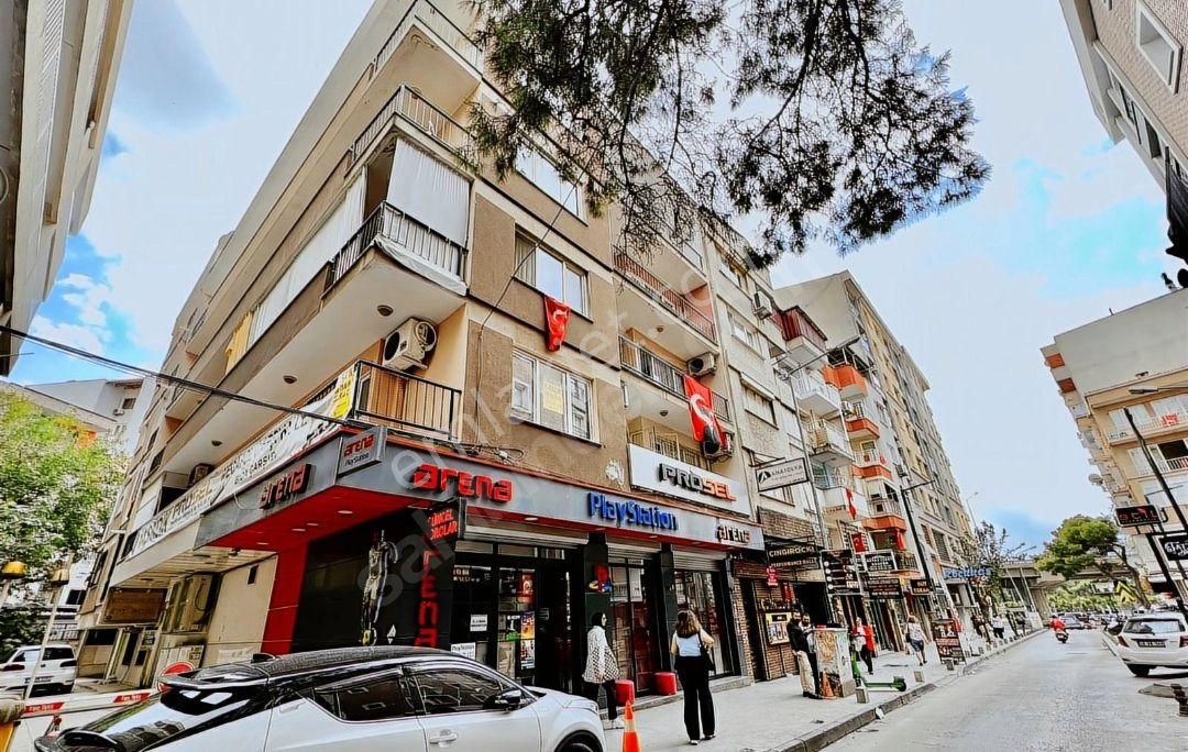 Bornova Kazımdirik Satılık Daire BORNOVA METRO İSTASYONU YAKINI 2+1