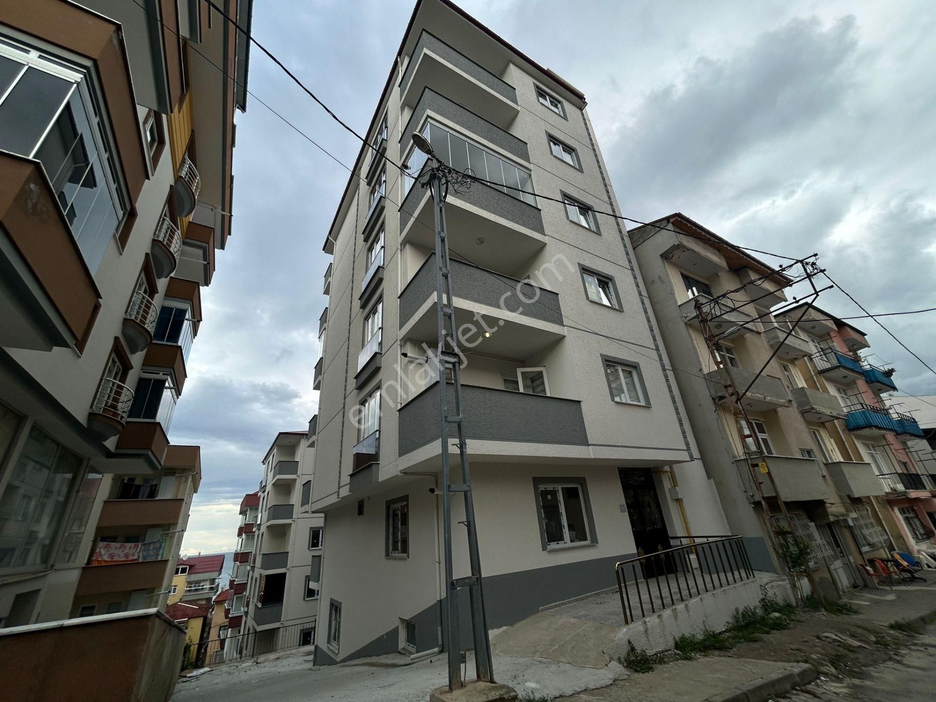 Akçaabat Yeni Satılık Daire  AKÇAABAT YENİ MAHALLEDE FULL DENİZ MANZARALI SATILIK SIFIR DAİRE