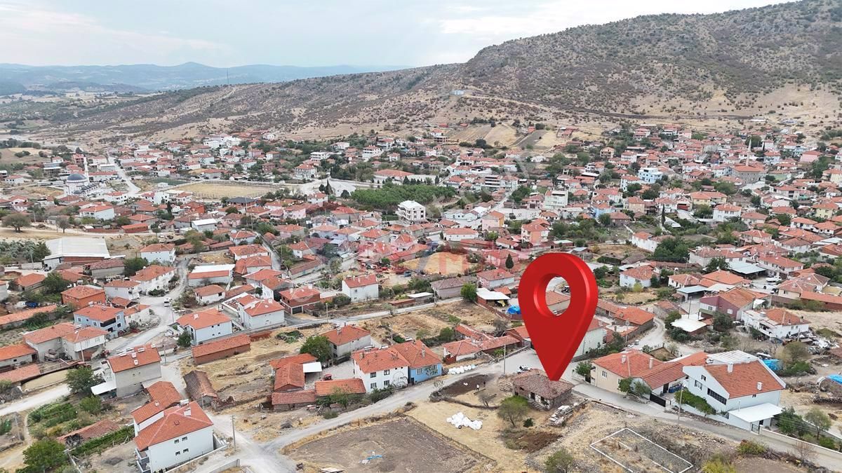 Altıeylül Gökköy Satılık Konut İmarlı REMAX İNCİ'DEN ALTIEYLÜL GÖKKÖY MAHALLESİNDE 832 M2 SATILIK ARSA