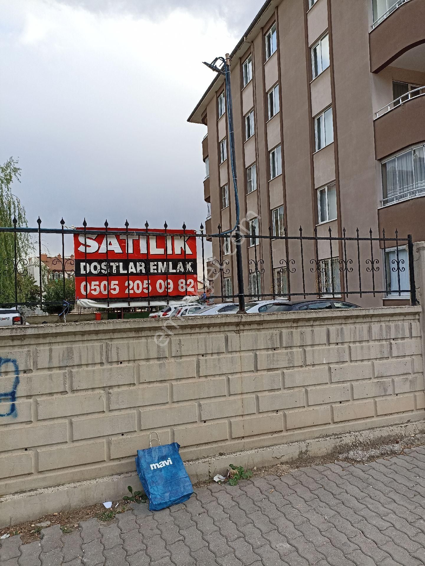 Selçuklu Mehmet Akif Satılık Daire SATILIK LÜKS BAKIMLI KOMBİLİ DAİRE 275000 TL