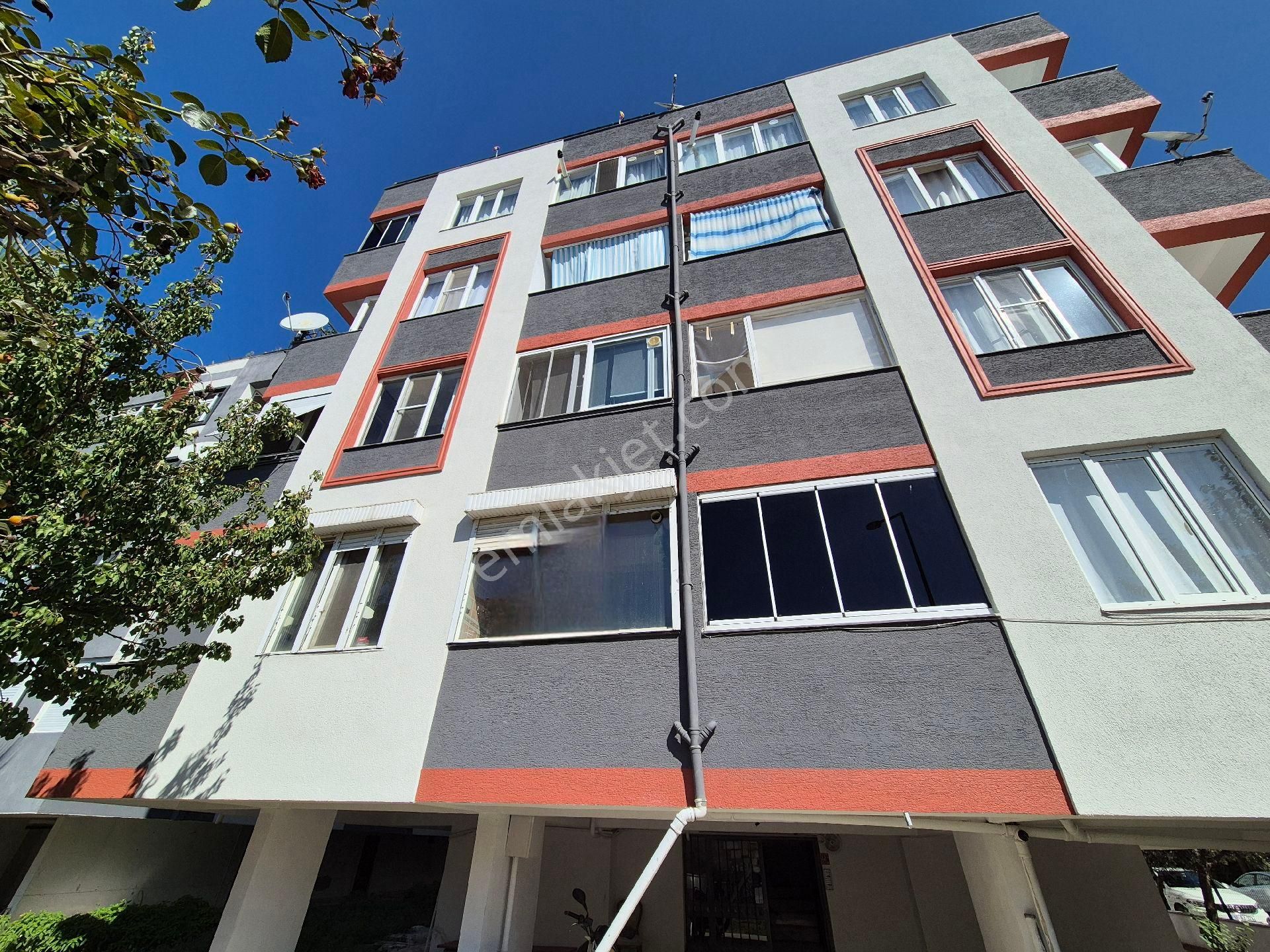 Edremit Altınkum Satılık Daire BALIKESİR EDREMİT AKÇAY ALTINKUMDA SATILIK 3+1 ARA KAT DAİRE 