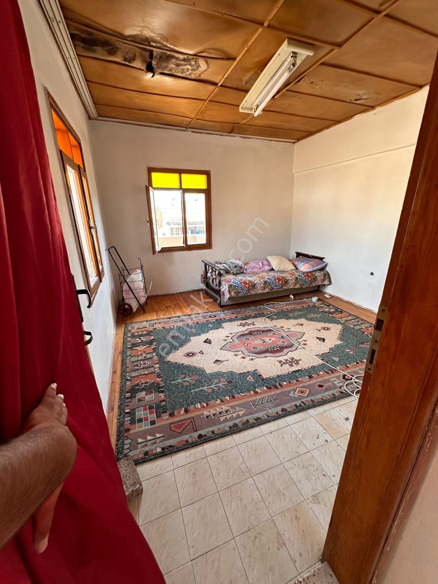 Acil Buca Işıklıpark Ve Yıkıkkemer Meydan Yakını 4.5 Katlı 166m2 4 Daireli Müstakil Bina - Görsel 4